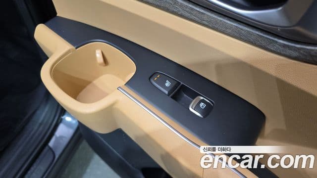 Kia Sorento 2022 — Şəkil 18/20