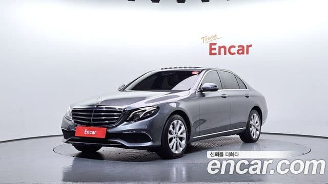 Mercedes-Benz E-Class 2018 — Şəkil 1/20