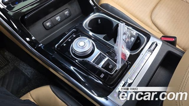 Kia Carnival 2023 — Фото 9/20