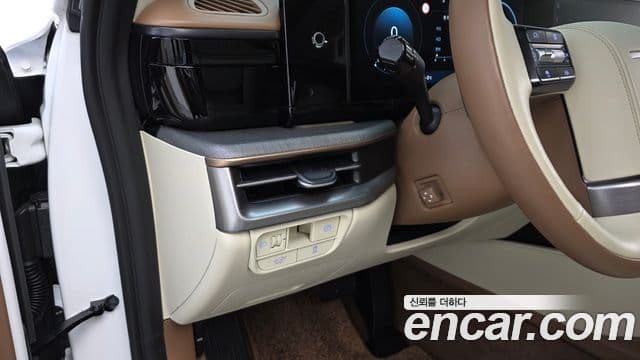 Hyundai Grandeur Hybrid 2023 — Photo 19/20