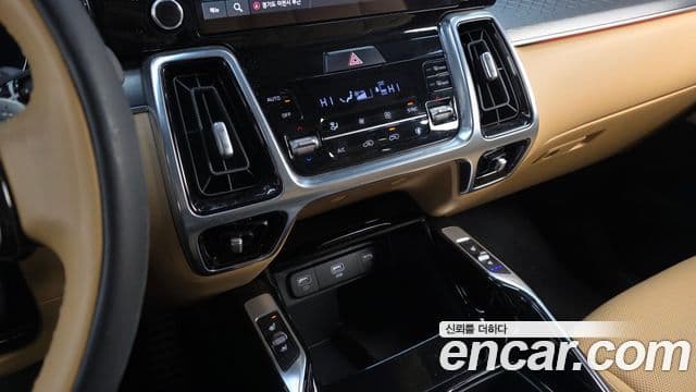 Kia Sorento 2022 — ფოტო 5/20