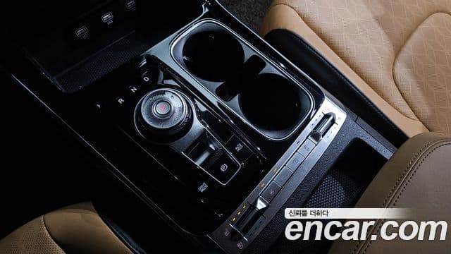 Kia Carnival 2021 — Şəkil 9/20