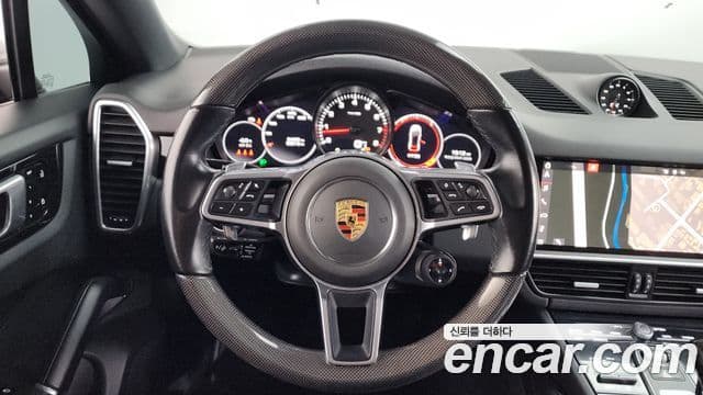 Porsche Cayenne 2021 — Şəkil 13/20