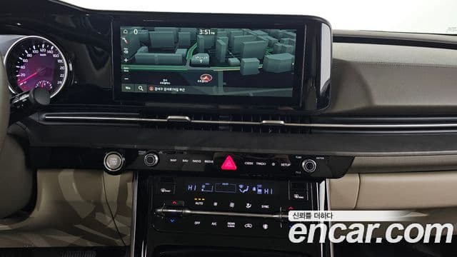 Kia Carnival 2021 — Фото 14/20