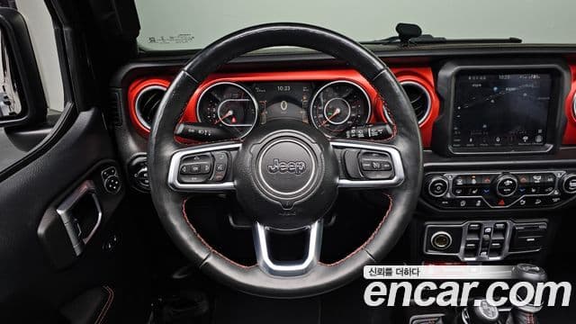 Jeep Wrangler 2018 — Фото 15/20