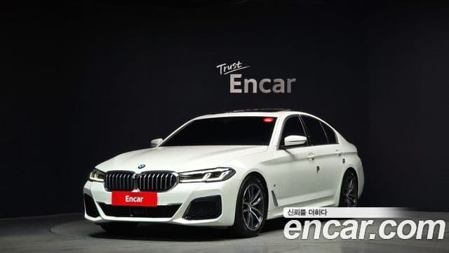BMW 5 Series 2022 — Şəkil 9/20