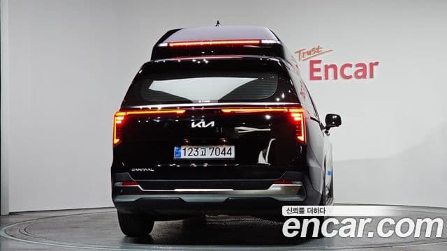 Kia Carnival 2024 — Фото 4/20