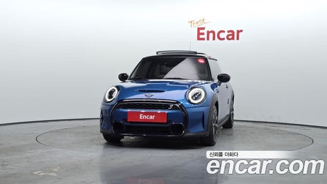 Mini Cooper S 2023 — ფოტო 3/20