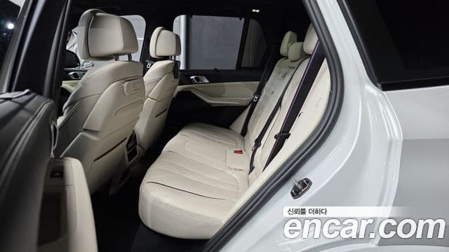 BMW X5 2025 — Photo 15/20