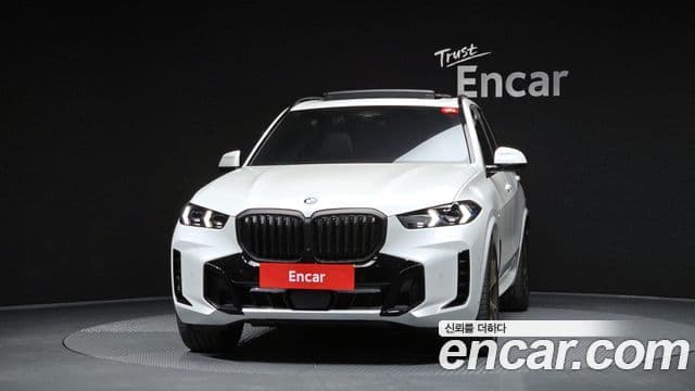 BMW X5 2024 — Photo 8/20