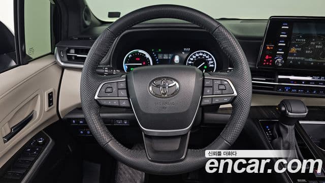 Toyota Sienna 2024 — ფოტო 12/20