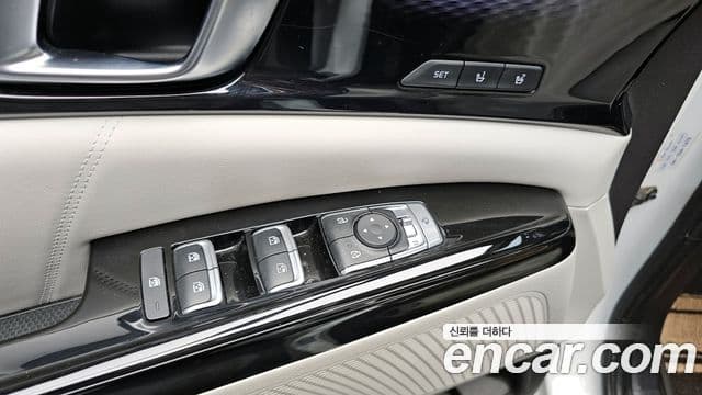 Kia Carnival 2021 — Фото 14/20