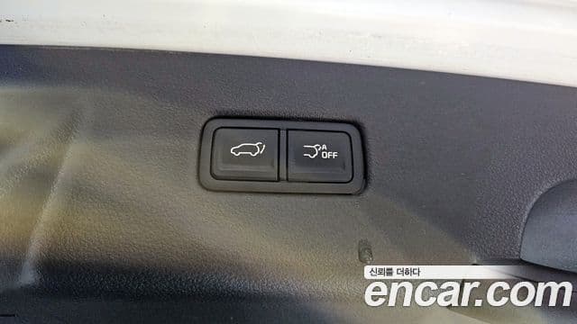 Kia Carnival 2021 — Фото 18/20