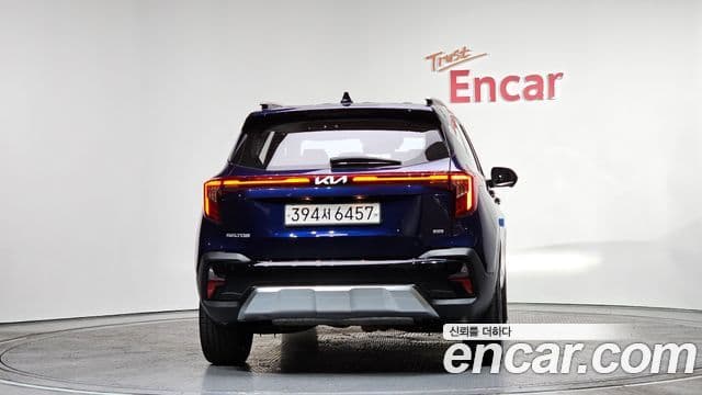 Kia Seltos 2024 — ფოტო 3/20