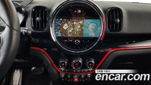 Mini Cooper S Countryman 2023 — Şəkil 14/20