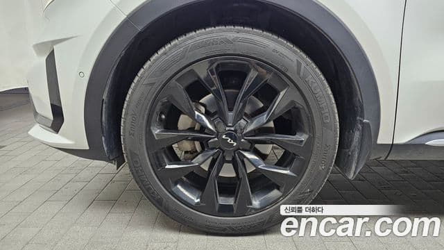 Kia Sorento 2022 — ფოტო 5/20