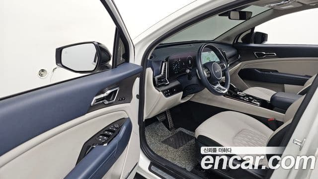 Kia Sportage 2022 — ფოტო 10/20
