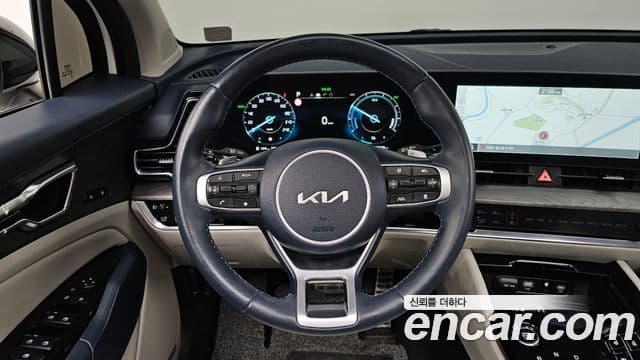 Kia Sportage 2022 — ფოტო 13/20