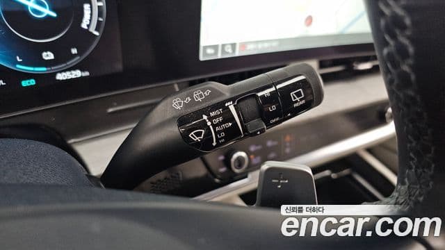 Kia Sportage 2022 — ფოტო 17/20