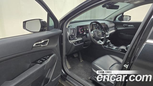 Kia Sportage 2022 — ფოტო 10/20