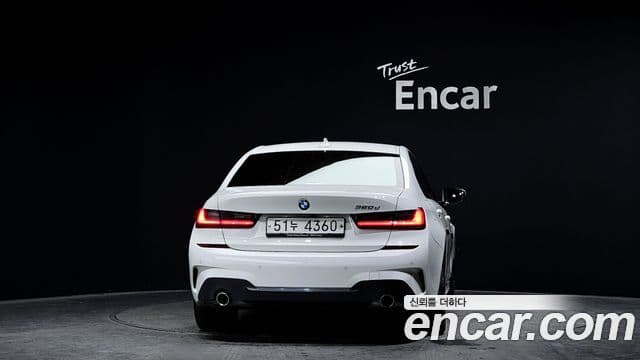 BMW 3 Series 2019 — Фото 4/20