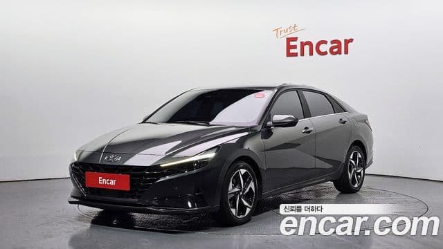 Hyundai Avante 2022 — Фото 1/20