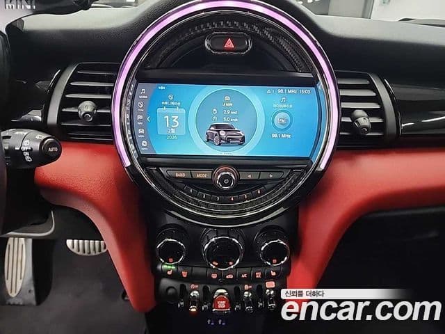 Mini Cooper S 2020 — Photo 14/18