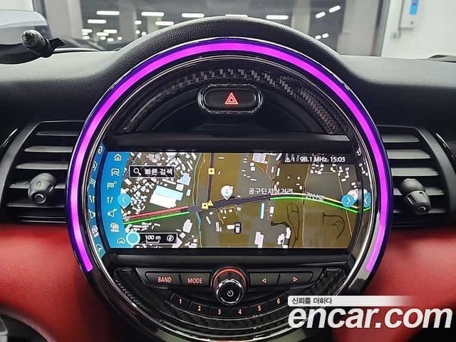 Mini Cooper S 2020 — Photo 16/18
