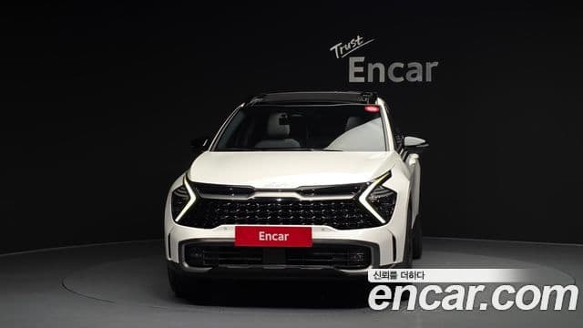 Kia Sportage 2022 — Фото 3/20