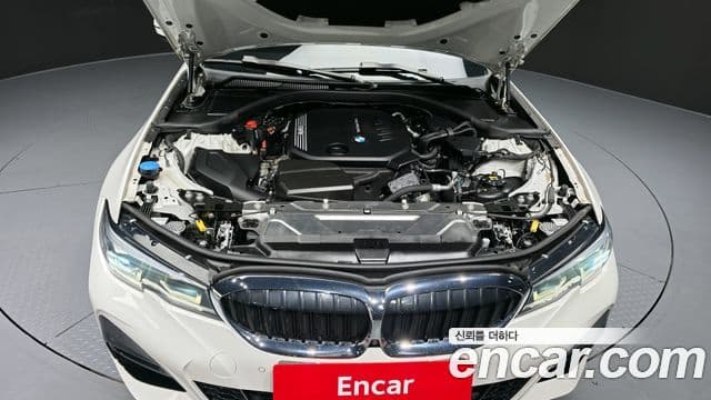 BMW 3 Series 2021 — фото 6 из 20