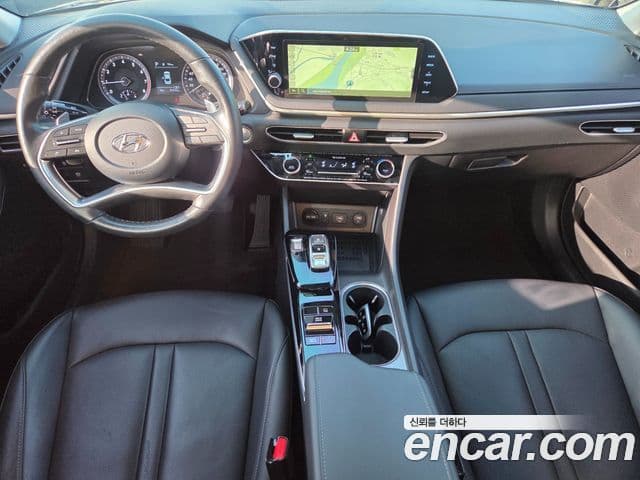 Hyundai Sonata Hybrid 2021 — Şəkil 13/20