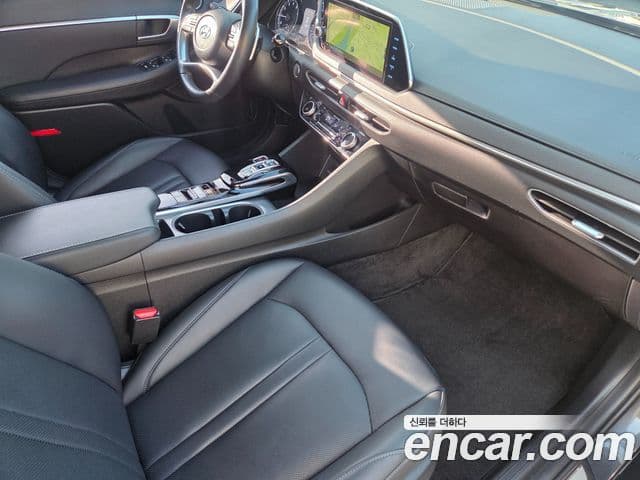 Hyundai Sonata Hybrid 2021 — Şəkil 11/20