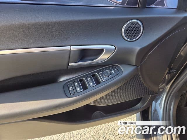 Hyundai Sonata Hybrid 2021 — Şəkil 7/20