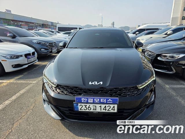 Kia K5 2023 — ფოტო 2/19