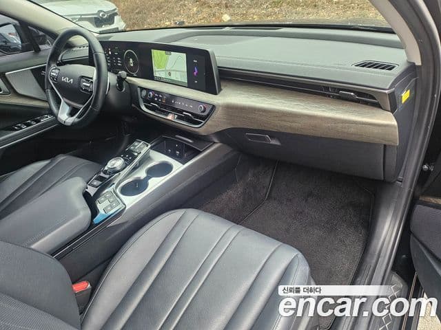 Kia K8 2024 — ფოტო 8/20
