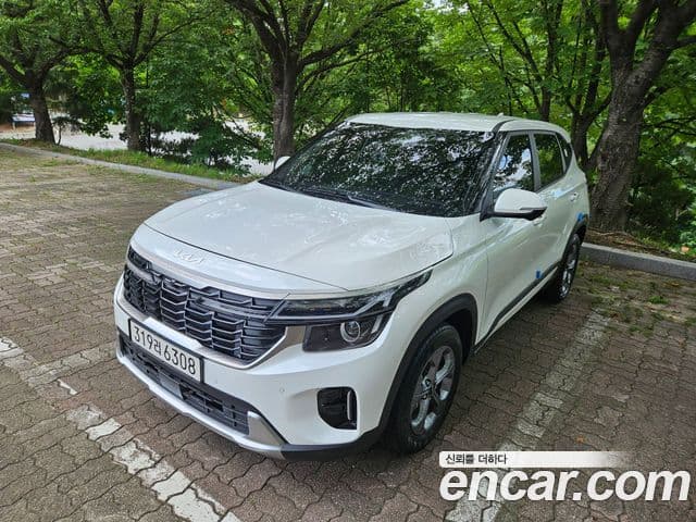 Kia Seltos 2023 — Şəkil 20/20