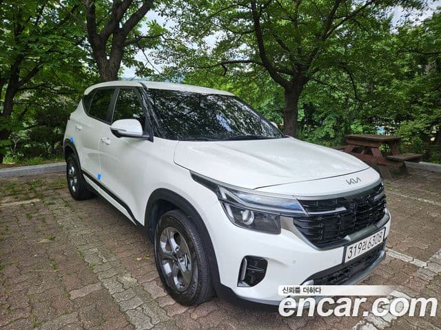 Kia Seltos 2023 — Şəkil 6/20