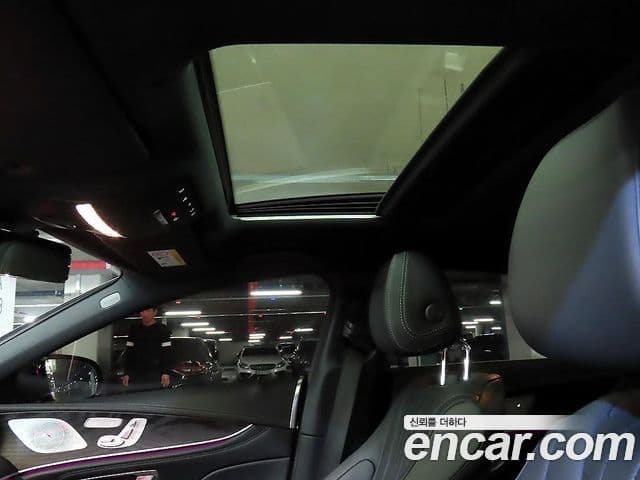 Mercedes-Benz CLS-Class 2022 — фото 17 из 20