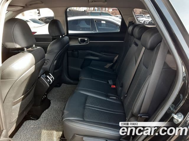 Kia Sorento 2021 — Şəkil 9/14