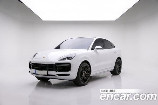 Porsche Cayenne 2021 — ფოტო 5/20