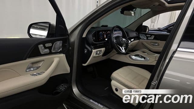 Mercedes-Benz GLE-Class 2021 — фото 10 из 20