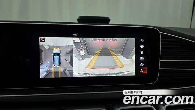 Mercedes-Benz GLE-Class 2021 — фото 15 из 20