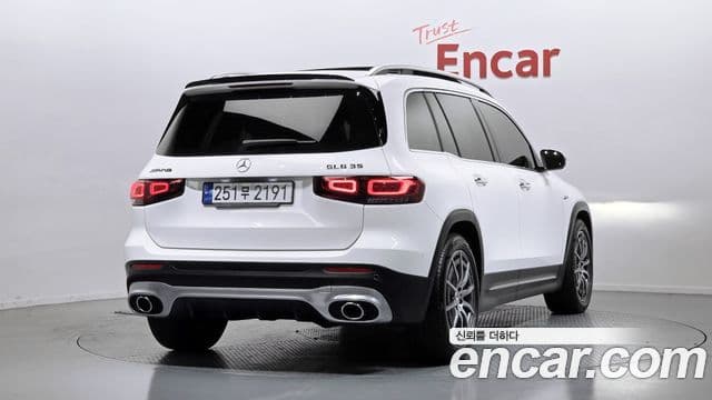 Mercedes-Benz GLB-Class 2023 — Şəkil 20/20