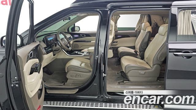 Kia Carnival 2022 — Şəkil 10/20