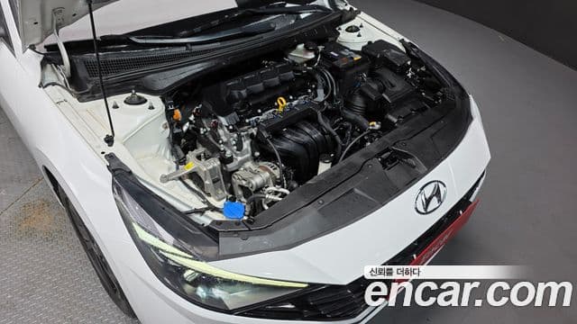 Hyundai Avante 2021 — Şəkil 6/20
