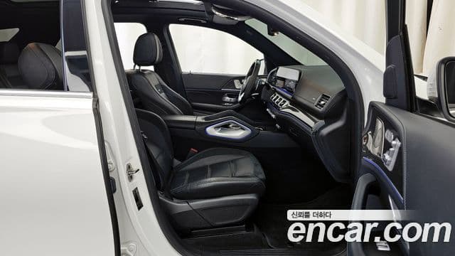 Mercedes-Benz GLE-Class 2022 — ფოტო 11/20
