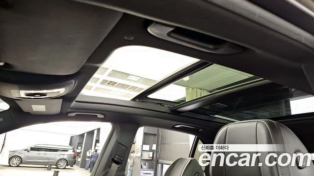 Mercedes-Benz GLE-Class 2022 — ფოტო 18/20