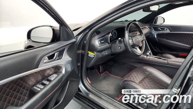 Genesis G70 2020 — ფოტო 10/20