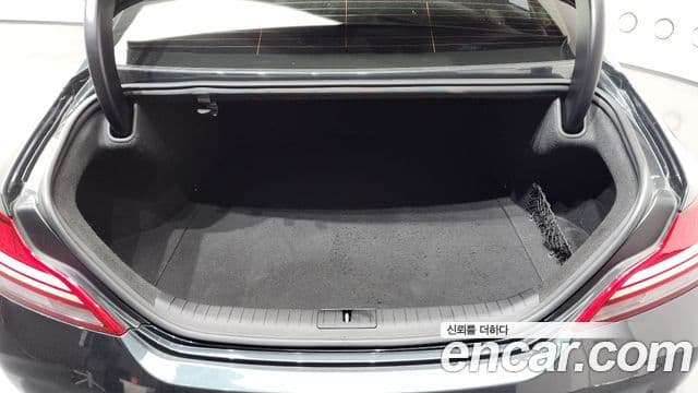Genesis G70 2020 — ფოტო 20/20