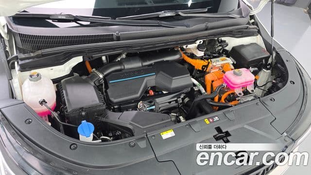 Kia Carnival 2024 — ფოტო 6/20